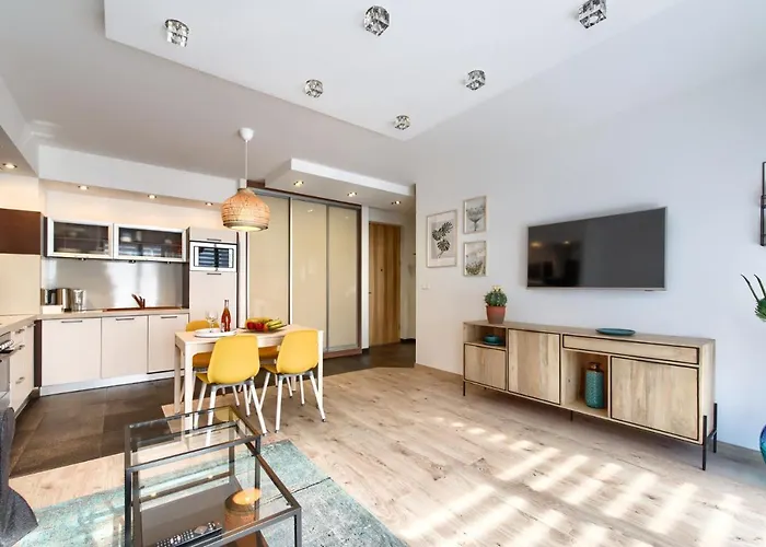 Center Parking By Impero 포즈난